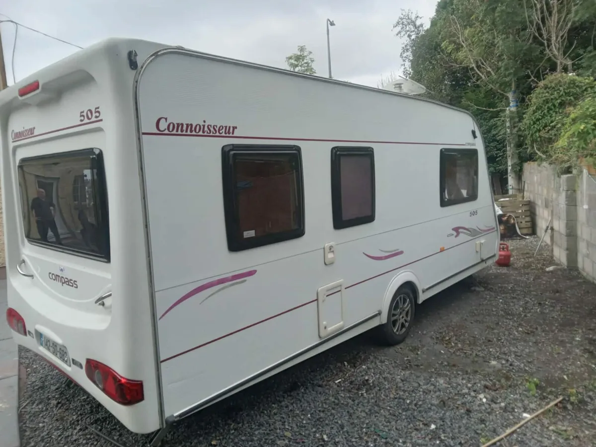 Compass connoisseur caravan - Image 2