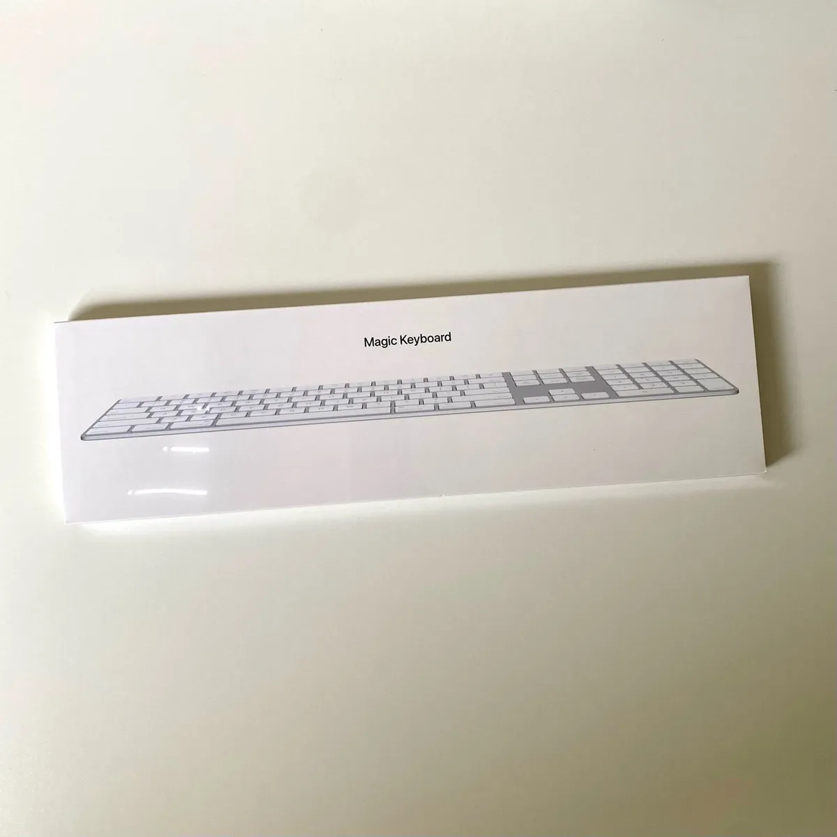 Apple Magic Keyboard - Image 1