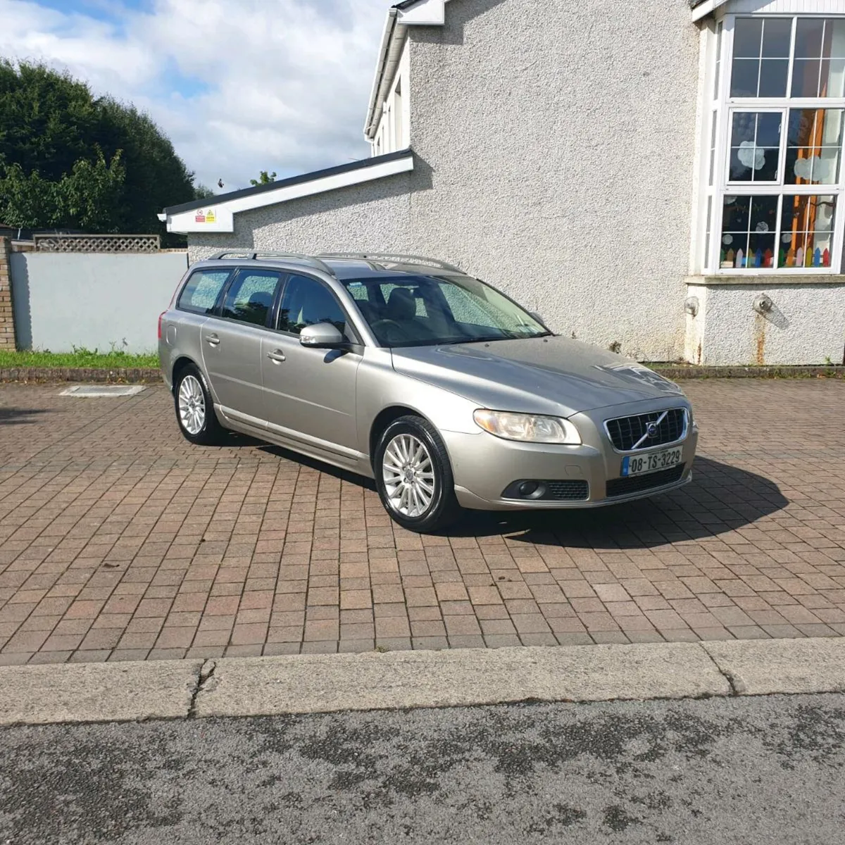 08 Volvo V70 SE New NCT - Image 1