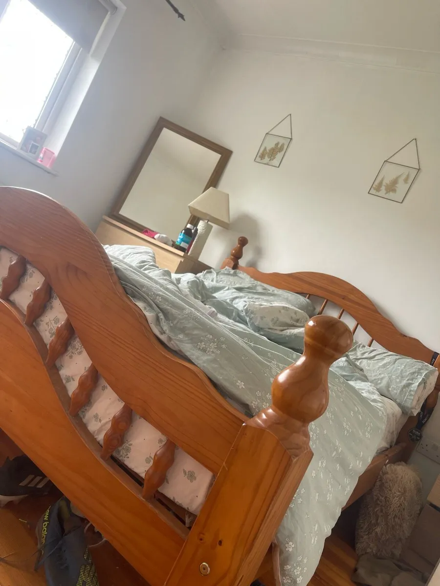 Pine double bed - Image 2
