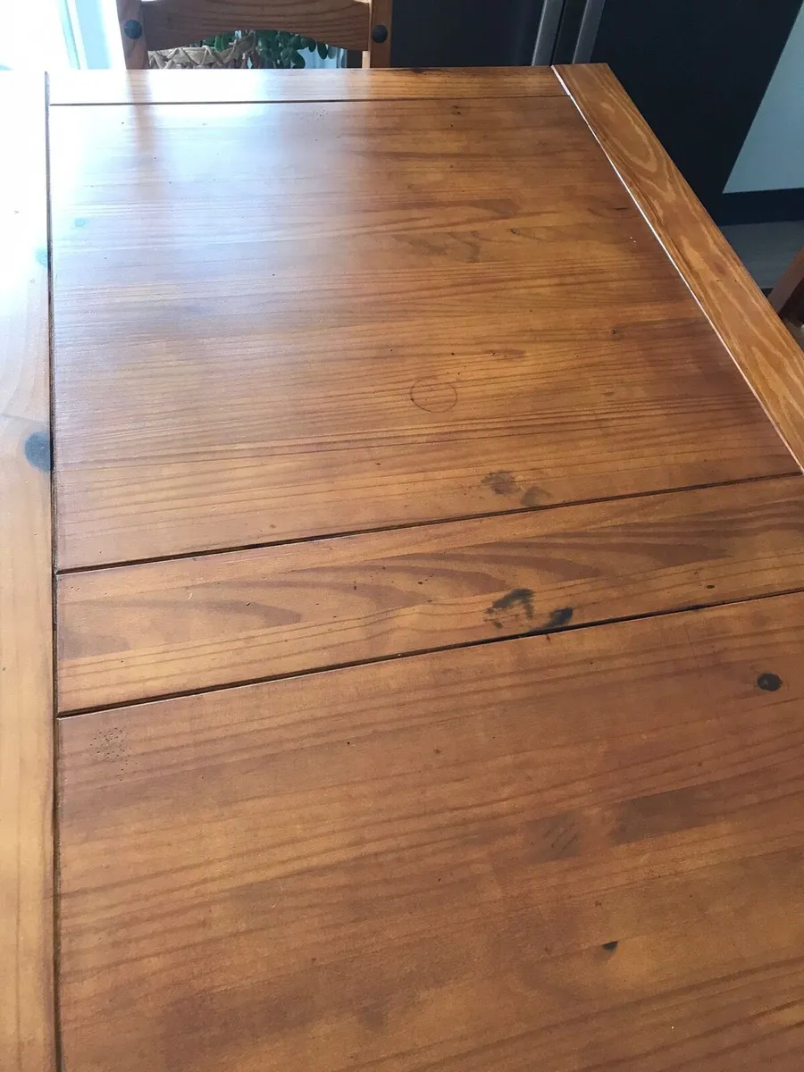 Kitchen table - Image 3