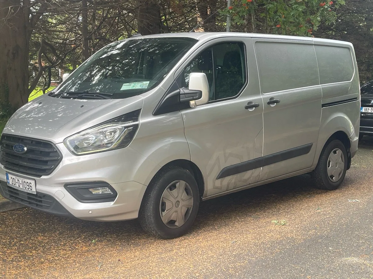 2020 Ford Transition Custom SWB AUTOMATIC - Image 4