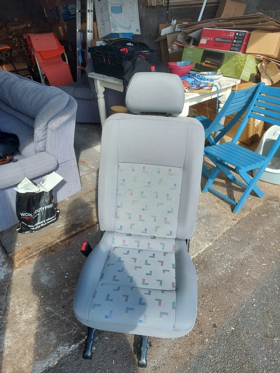 SEAT - Image 3