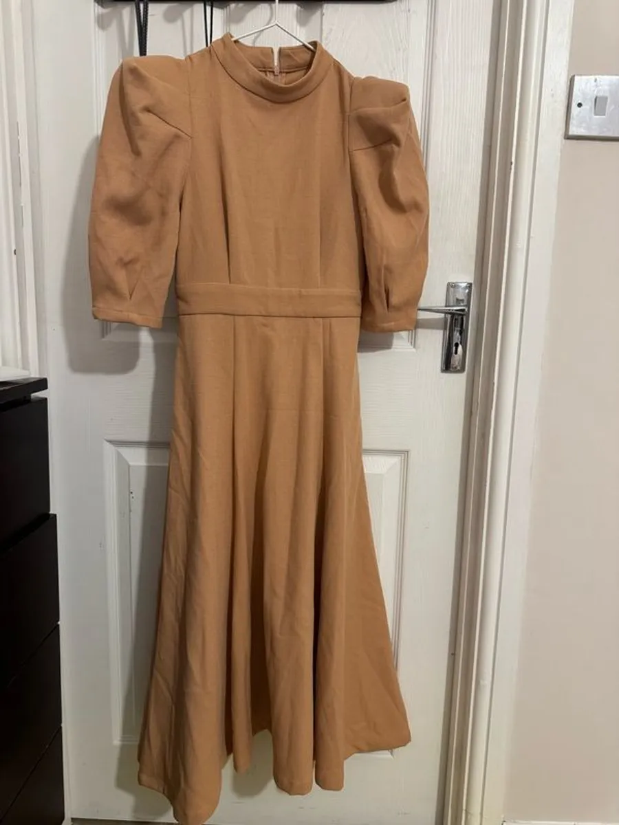 women's clothes - Image 1