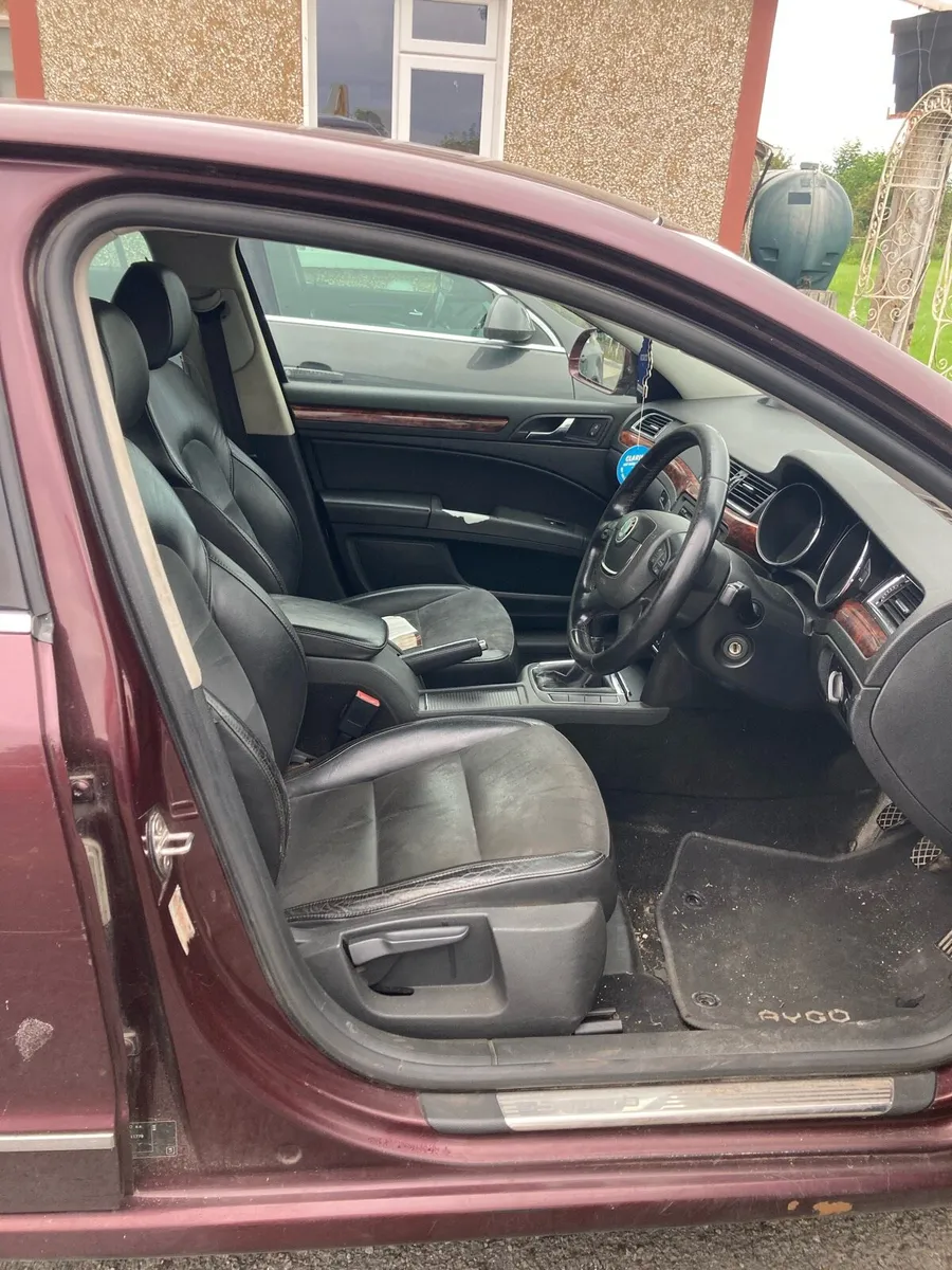 Skoda Superb - Image 3