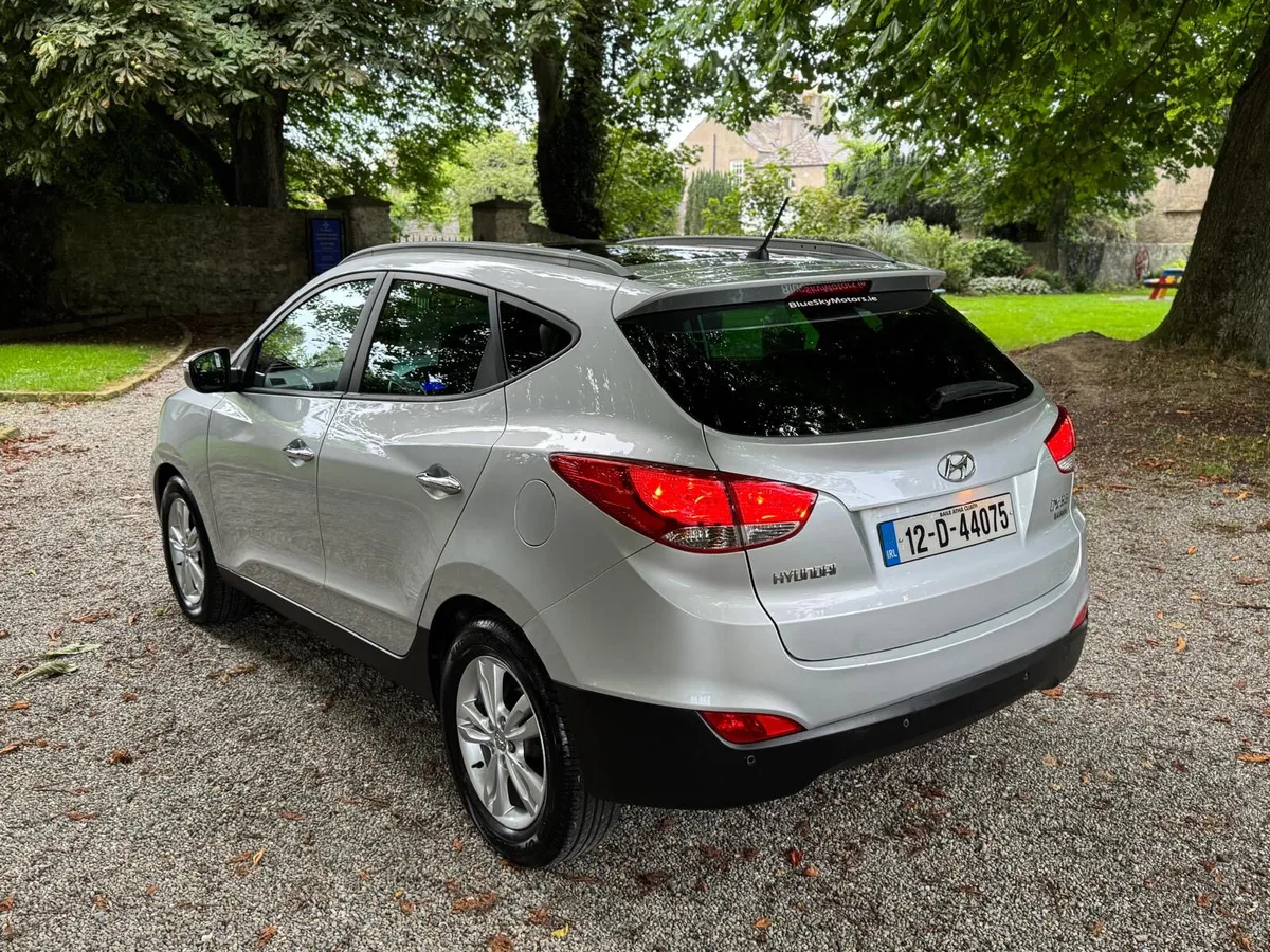 Warranty Hyundai ix35 Diesel Panoramic Roof - Image 4