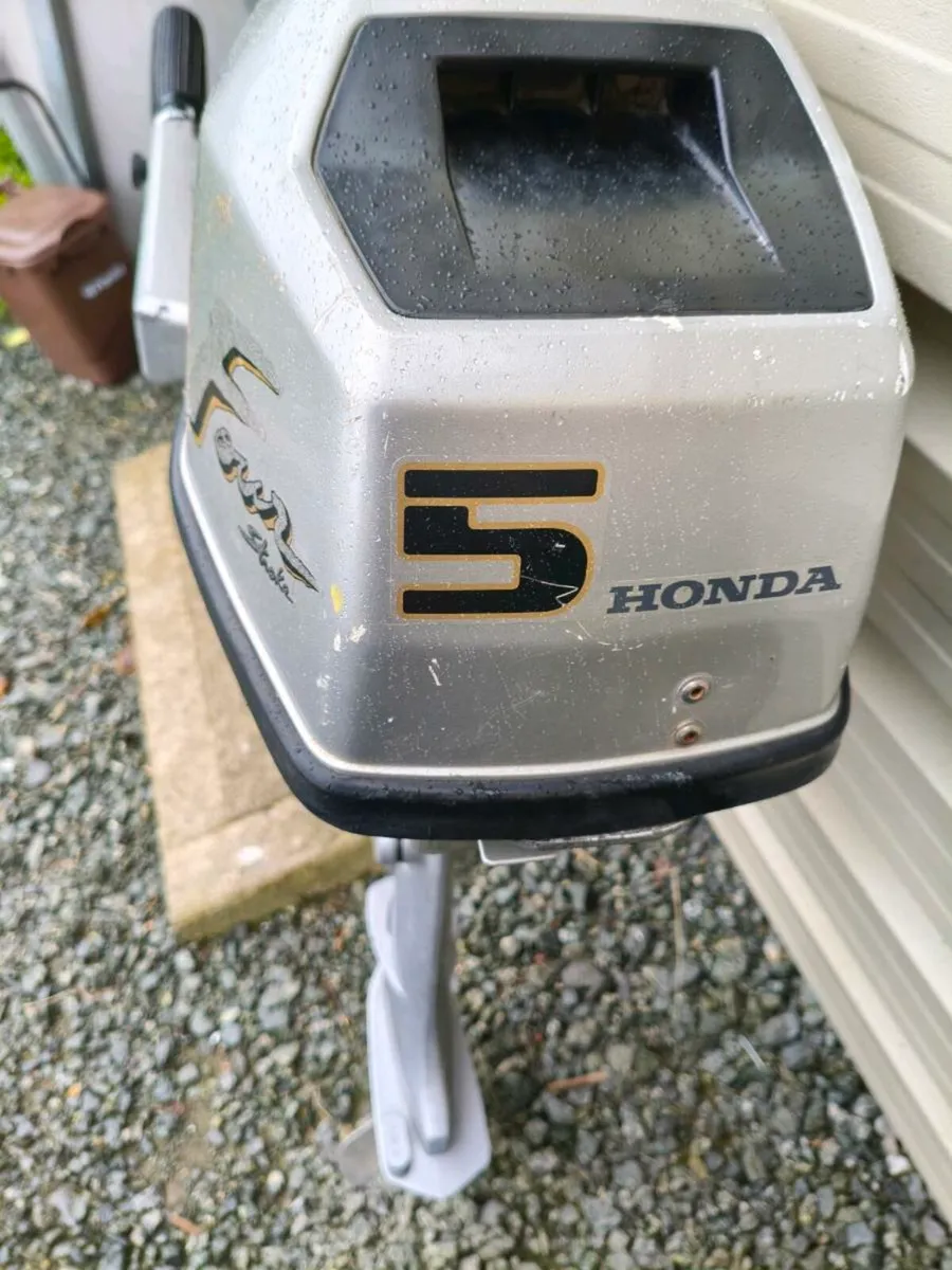 5hp Honda outboard - Image 4