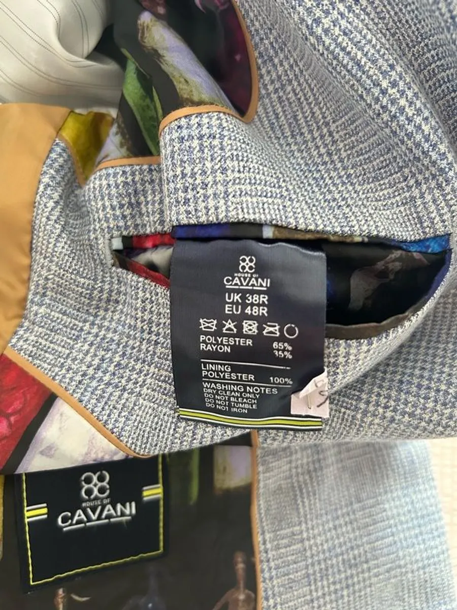 Suit - Image 3