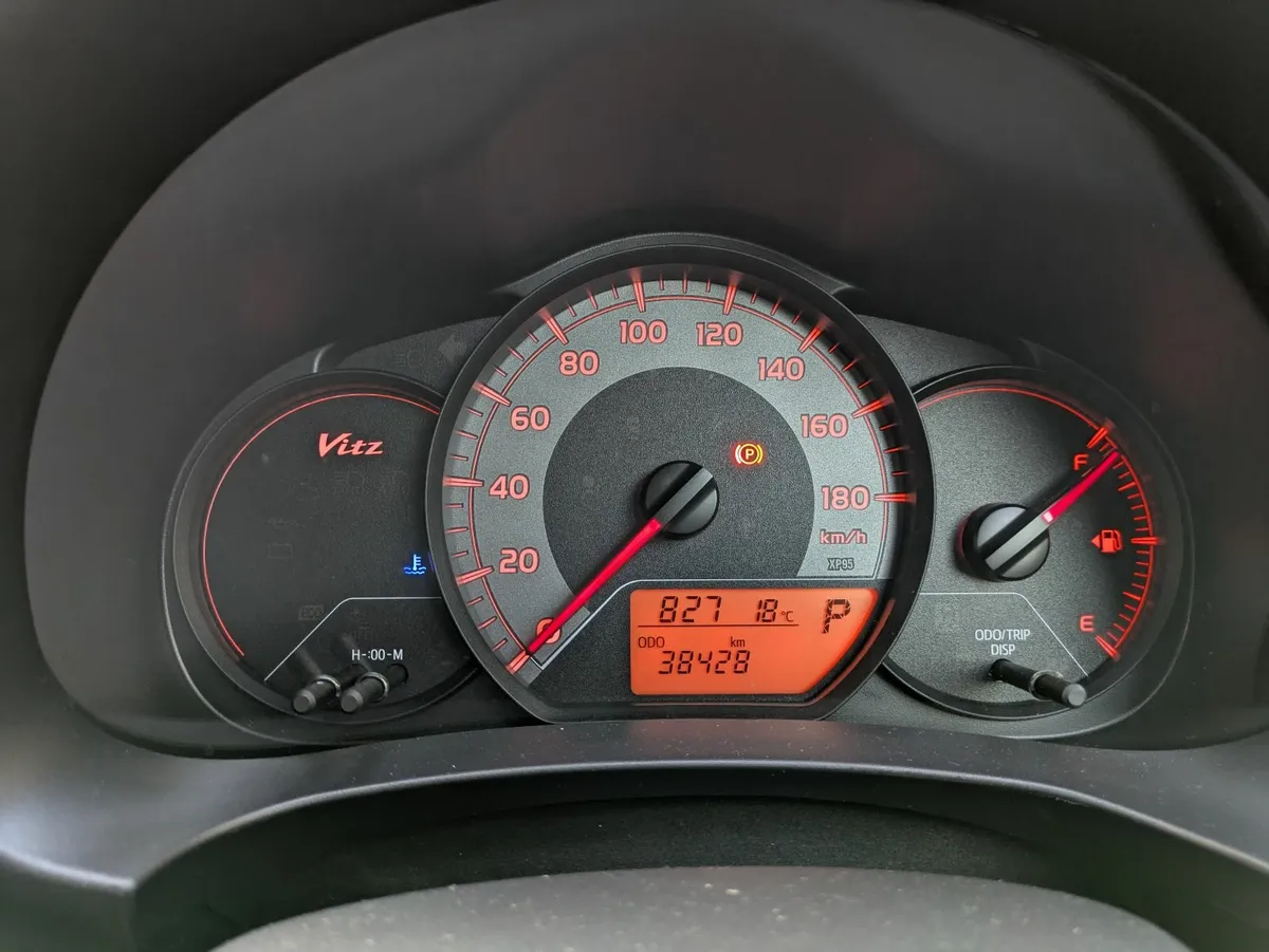 2018 Toyota Vitz, 1L, Automatic Transmission - Image 3
