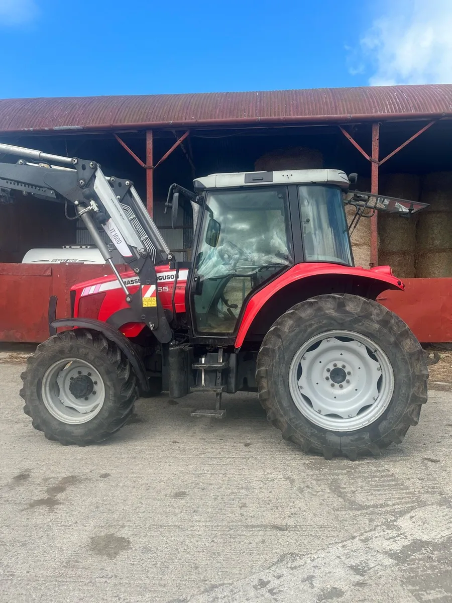 Massey Ferguson 5455 Dyna 4 - Image 2