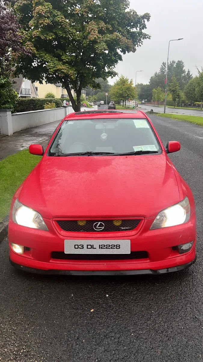 LEXUS 03 SPORT IS200(FRESH TEST) - Image 1