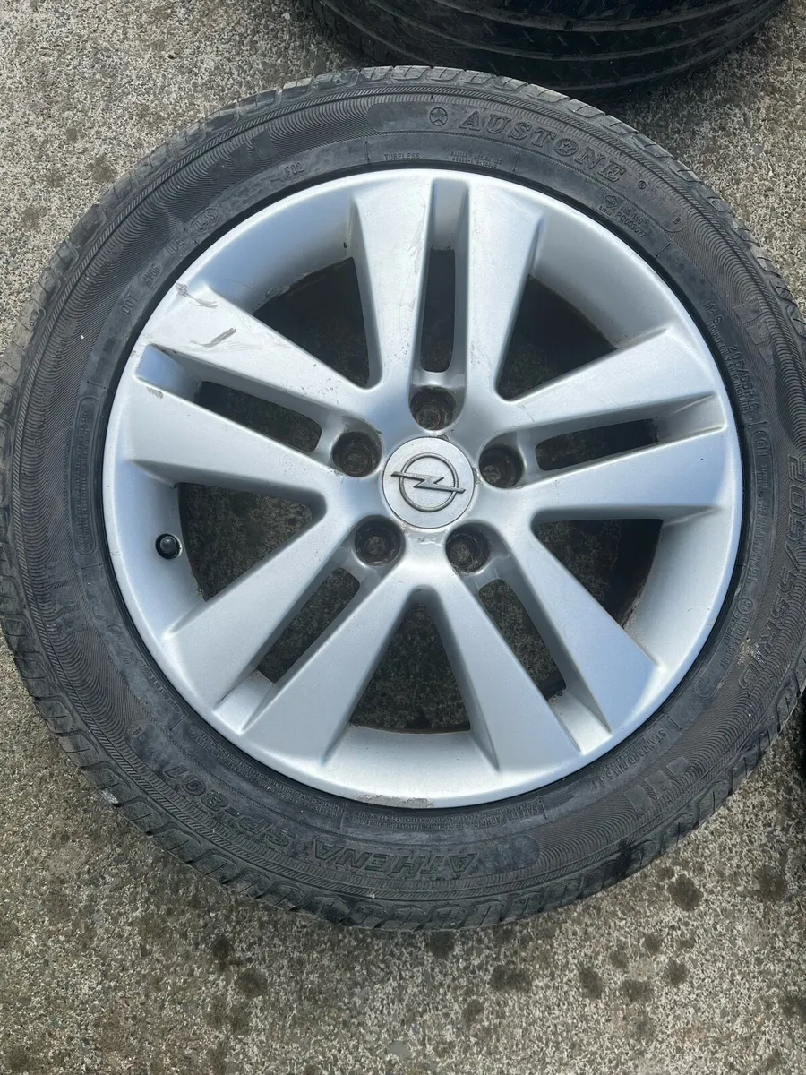 Opel Astra Alloy Wheels & Tyres 205/55 R16 - Image 3