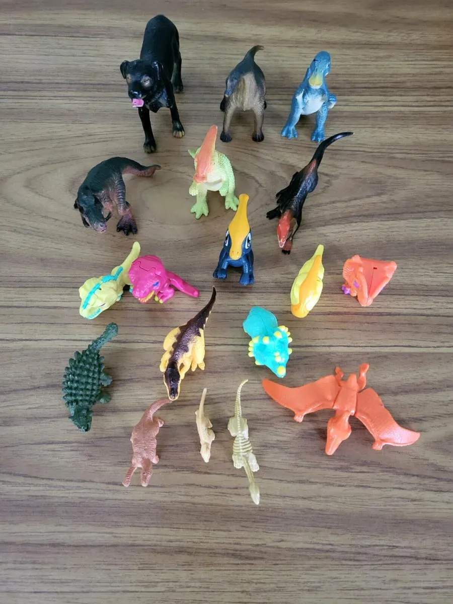Toys - Image 1