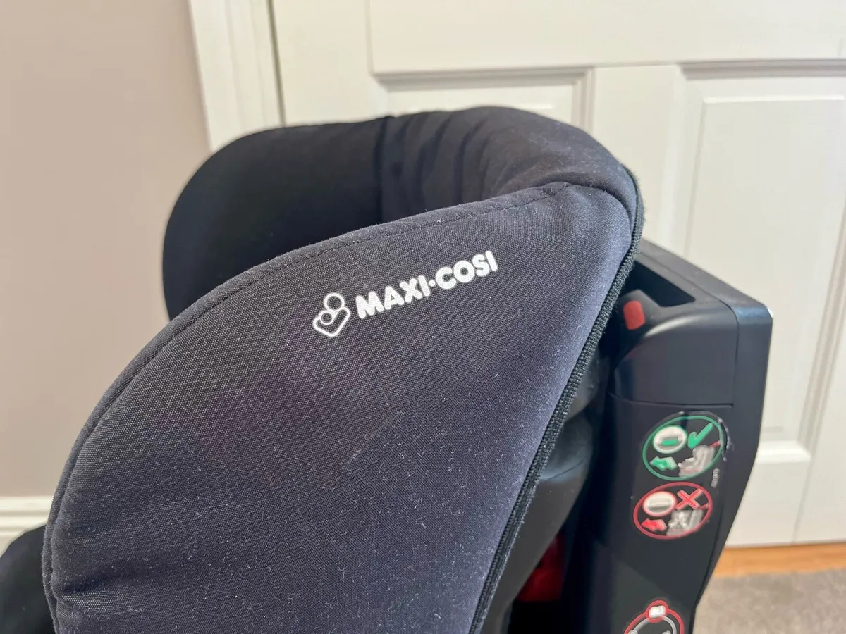 Maxi-Cosi Axiss car seat - Image 3