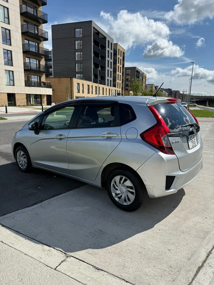 Honda Fit 1.3 Automatic Nct 12/25 Tax 10/25 - Image 4