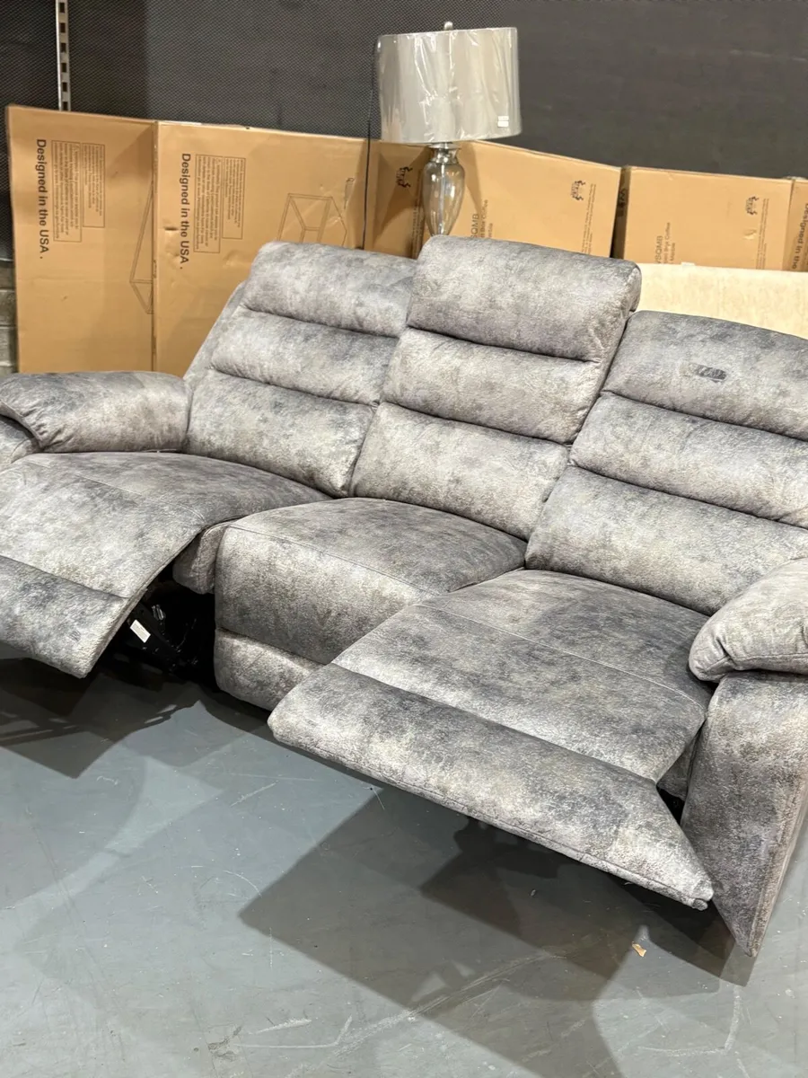 Recliner sofas - Image 1