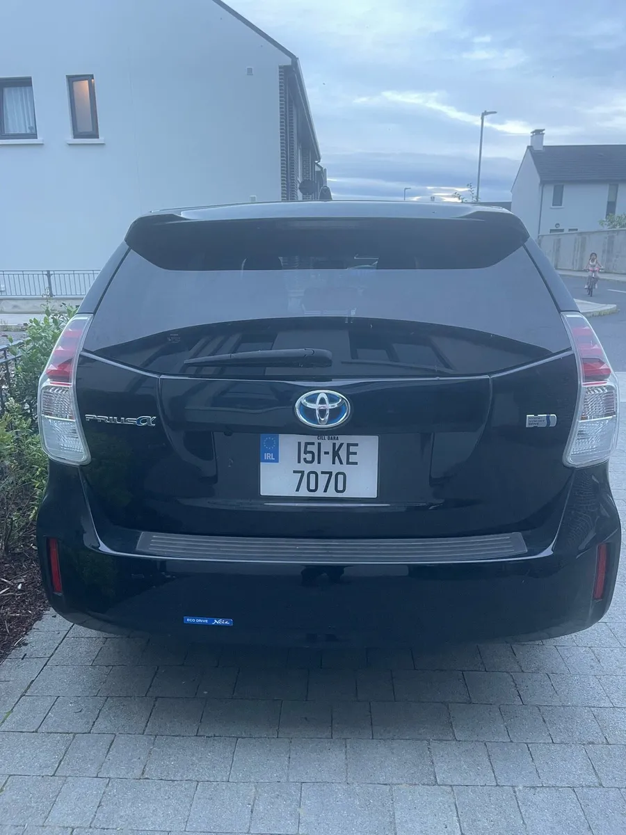 Toyota Prius plus - Image 2