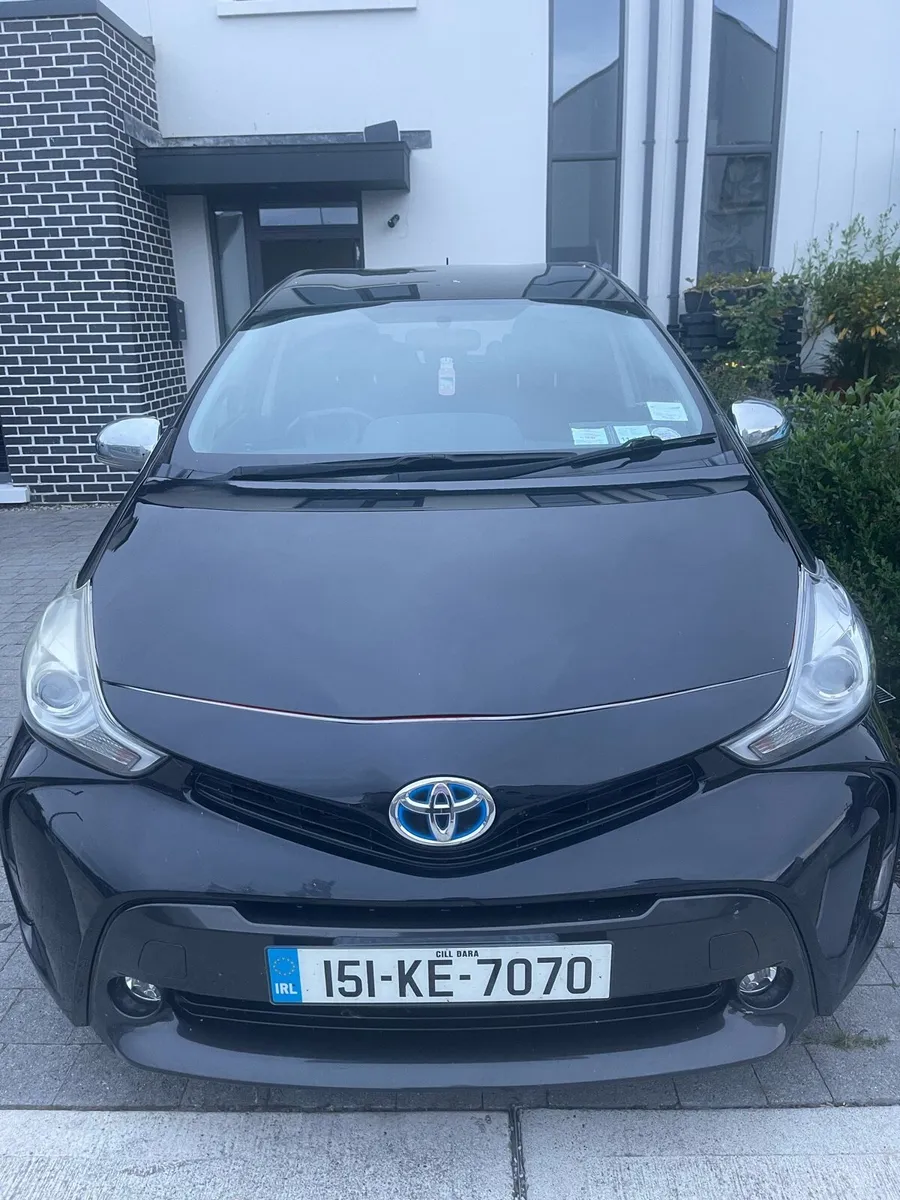 Toyota Prius plus - Image 3