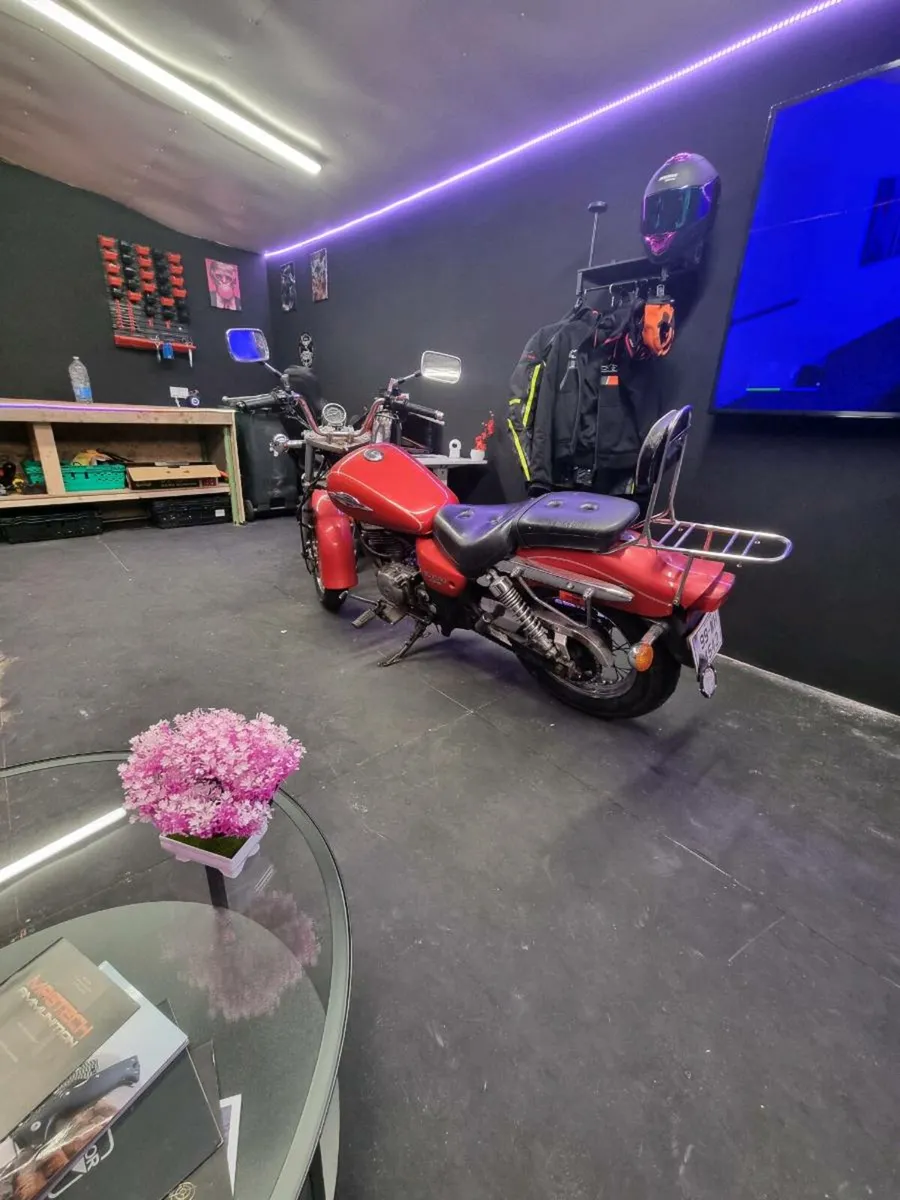 Suzuki maureder 250 - Image 2