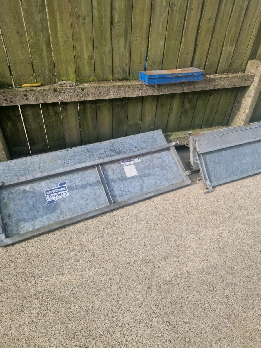 Sides - Image 2
