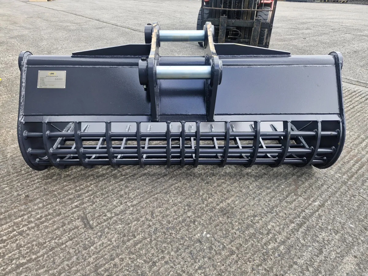 13T Heavy duty ditching riddle rake - Image 4