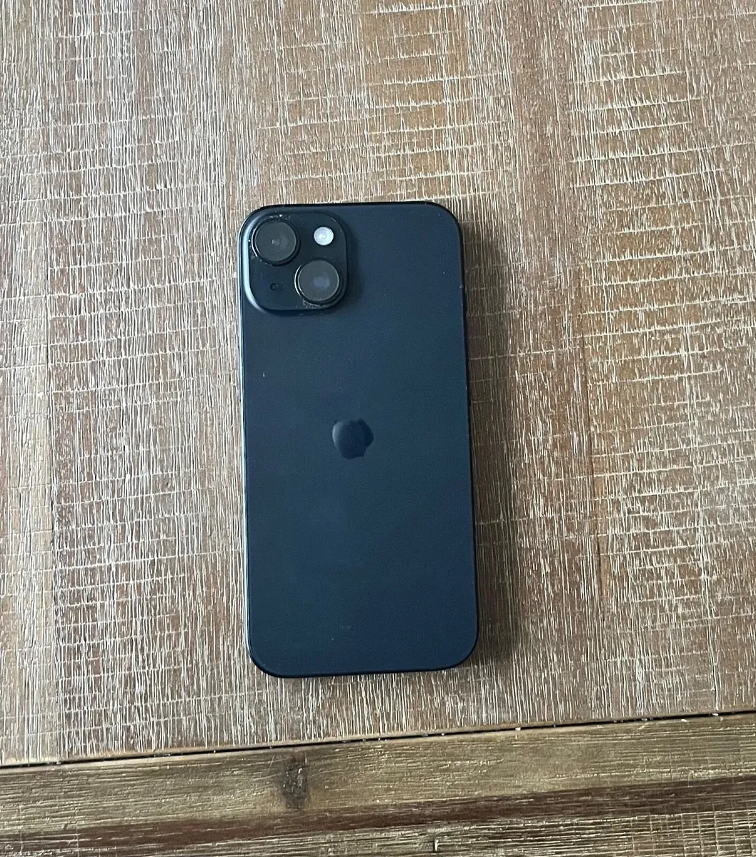 iPhone 15 - 128GB - Black - Image 2
