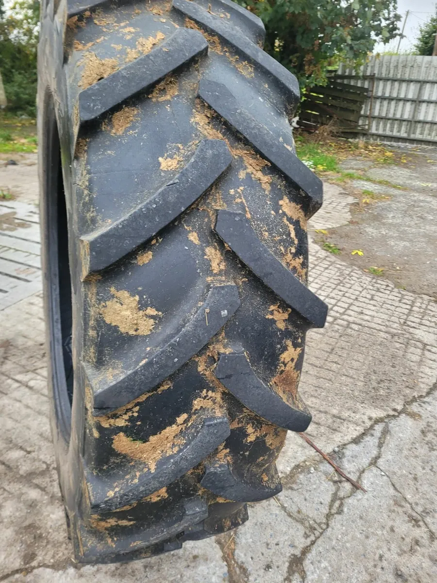 Tractor tyers - Image 2