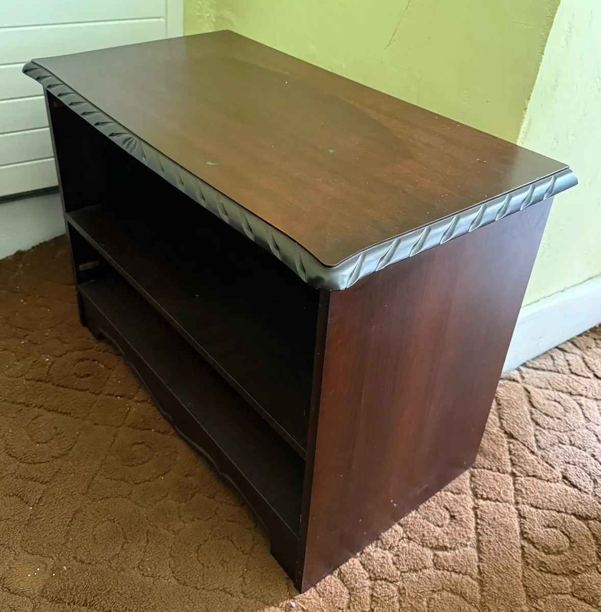Mahogany TV cabinet - Image 2