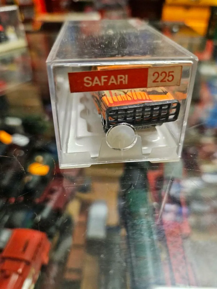 Corgi Majorette Safari Jeep - Image 4
