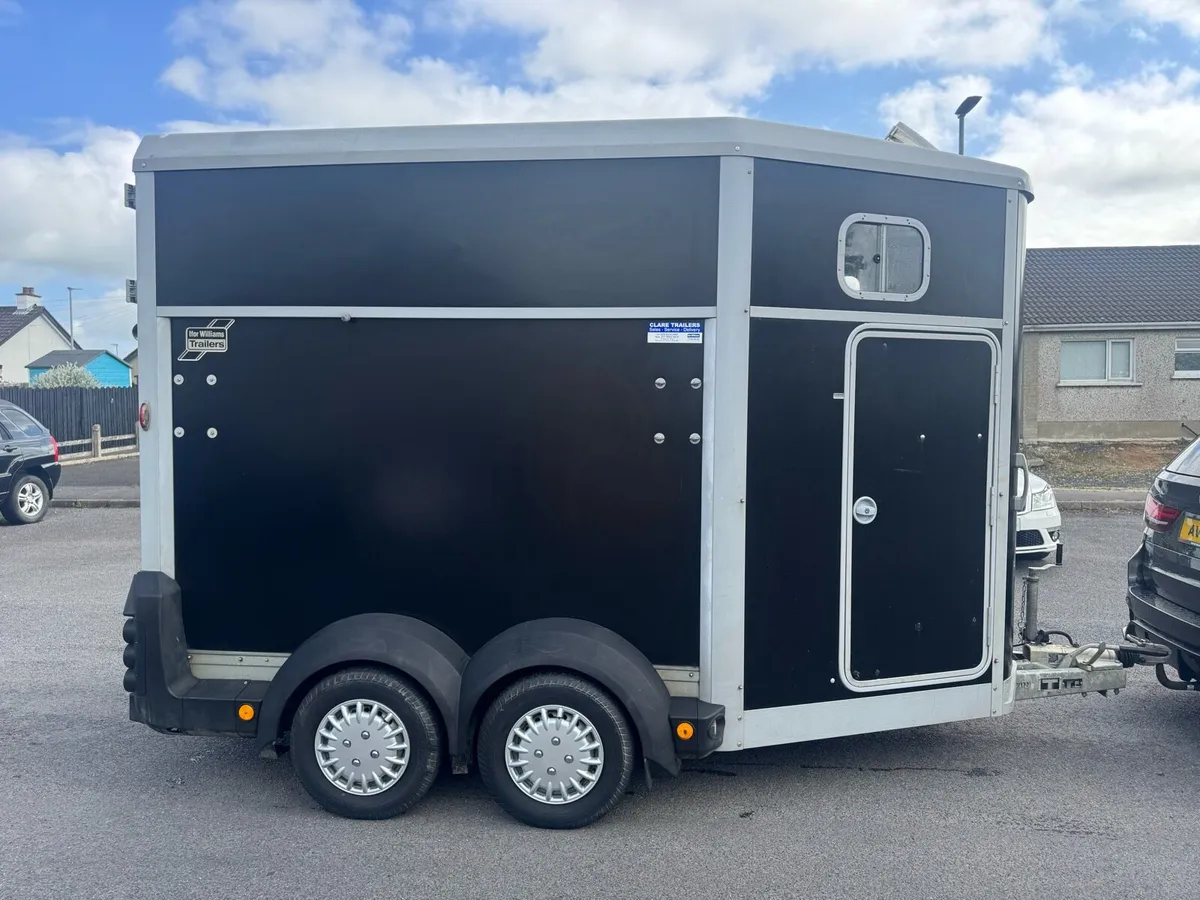 Ifor Williams 511 Horse box - Image 4