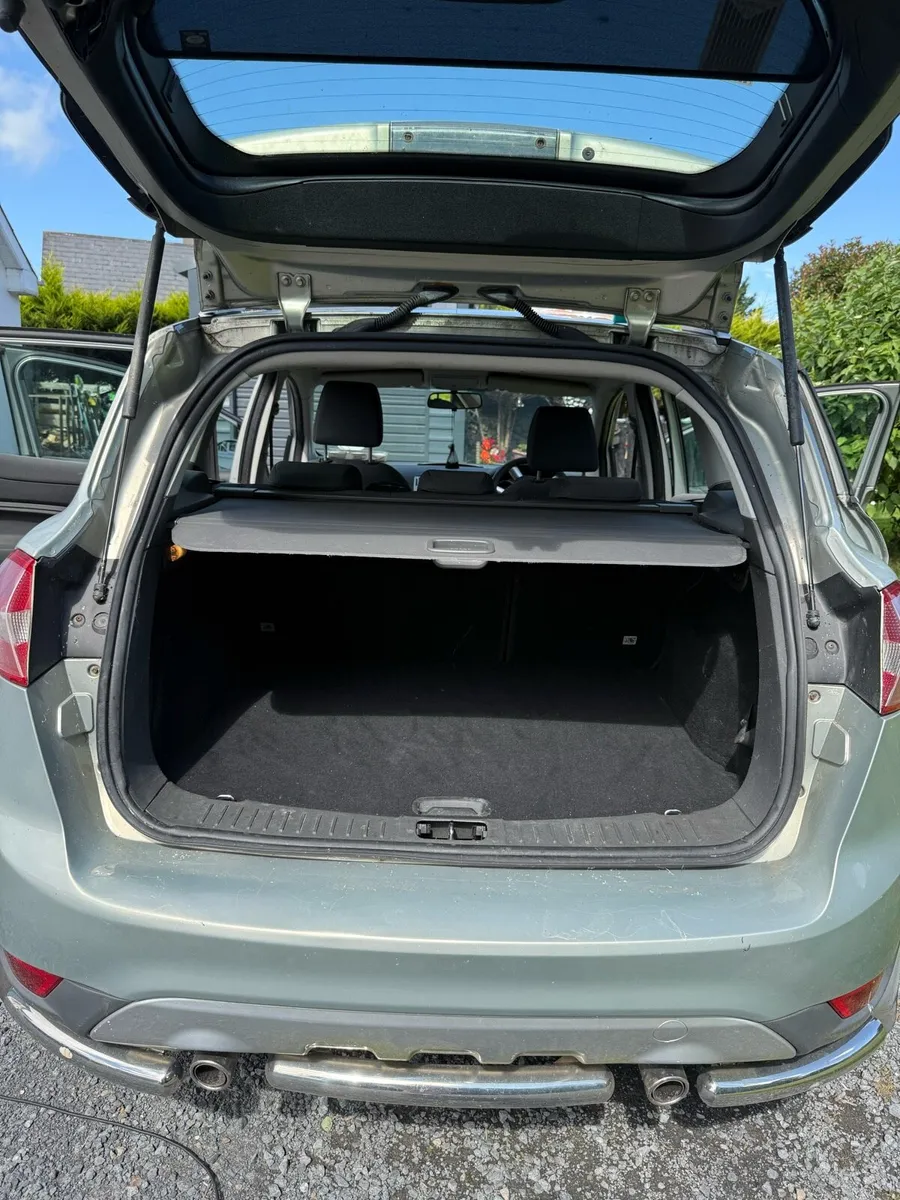 2010 Ford Kuga - Image 4