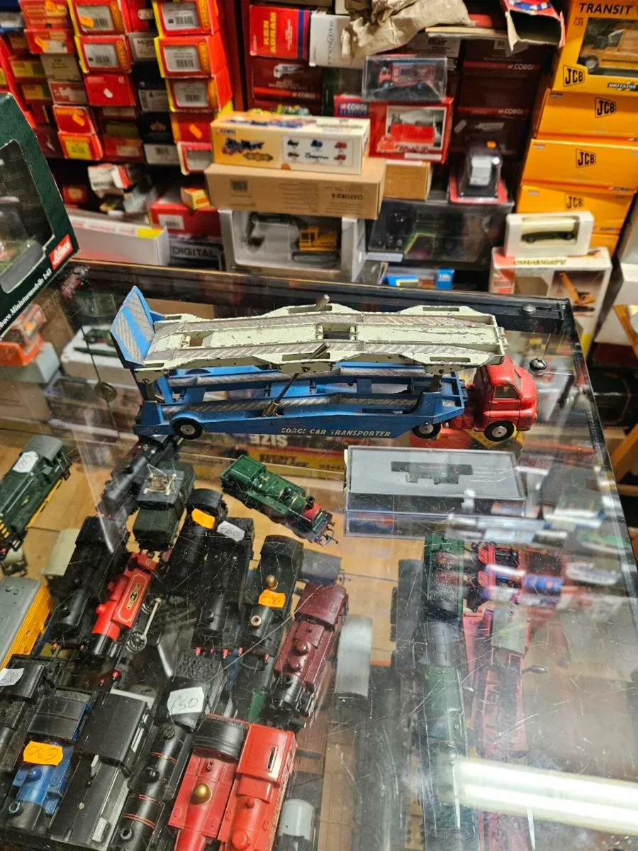 Corgi 1970's Car Transporter - Image 3