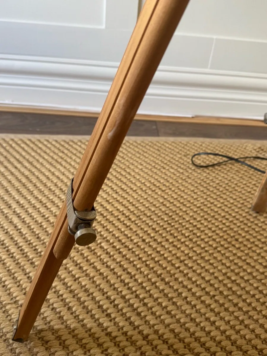 Tripod floor light - Image 3
