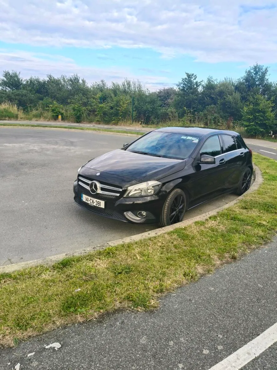 Car - Image 3