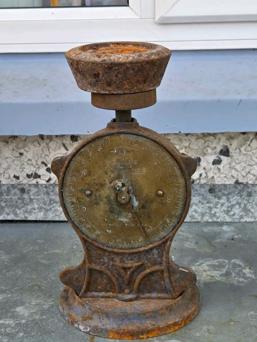 Vintage  scales - Image 3