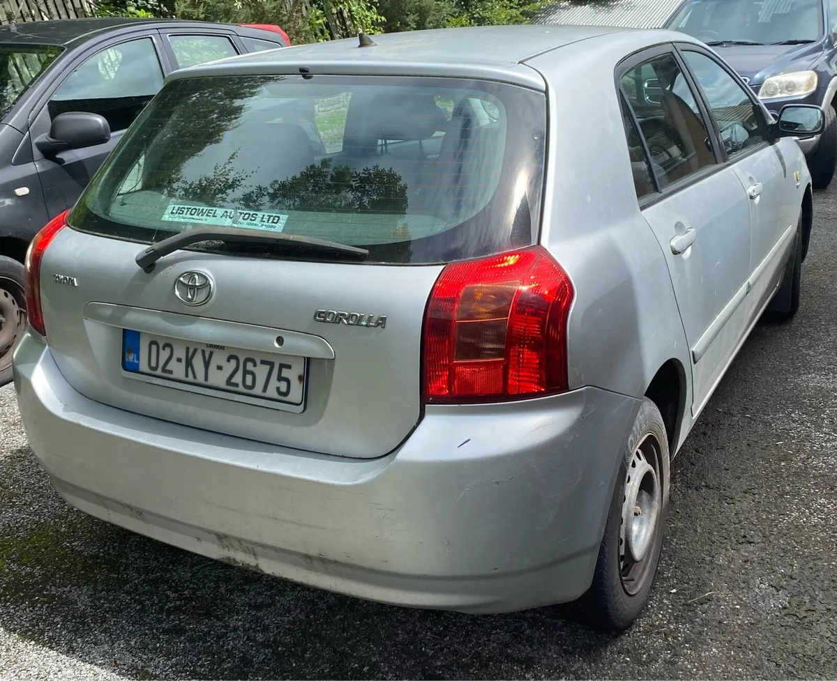 Toyota Corolla 2002 - Image 3