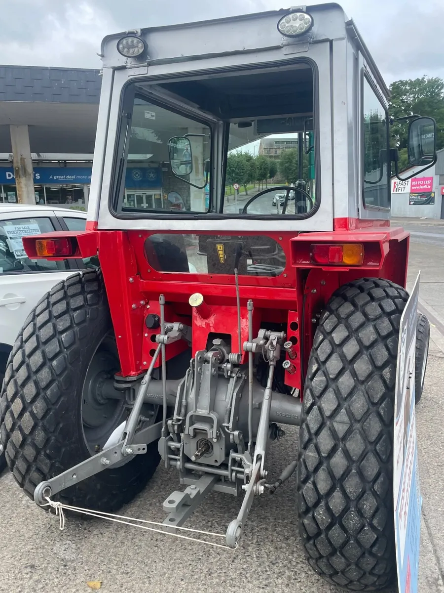 Massey Ferguson 550 - Image 2