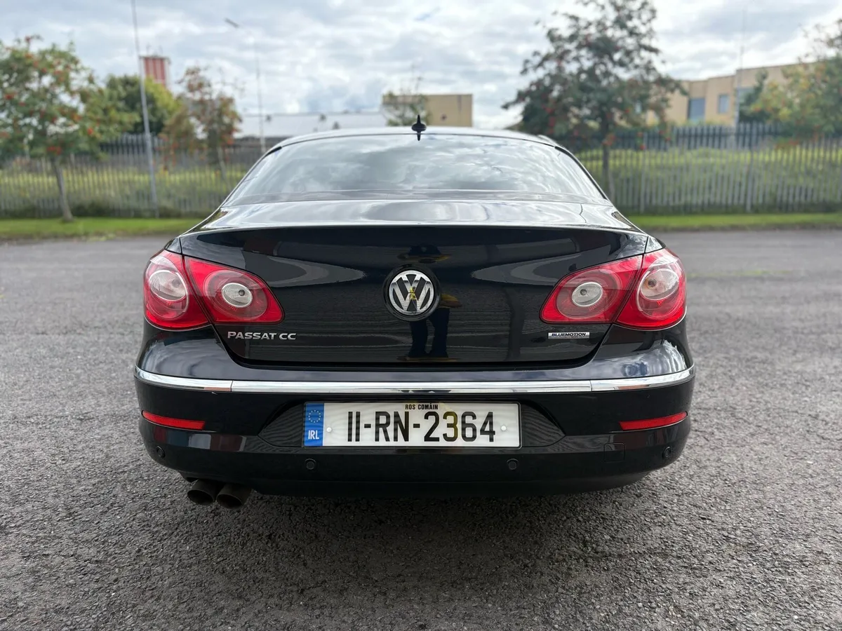 2011 Volkswagen Passat CC - Image 3