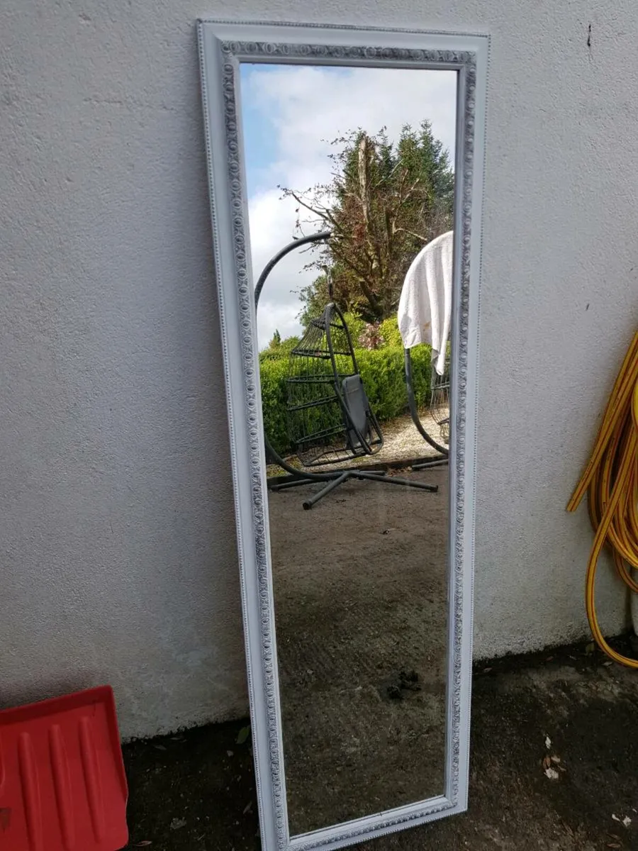 Tall mirror - Image 1