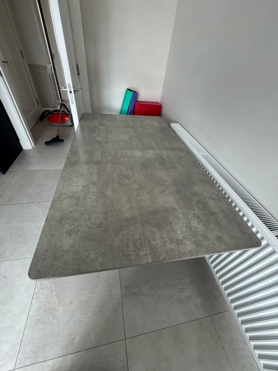 kitchen table - Image 3