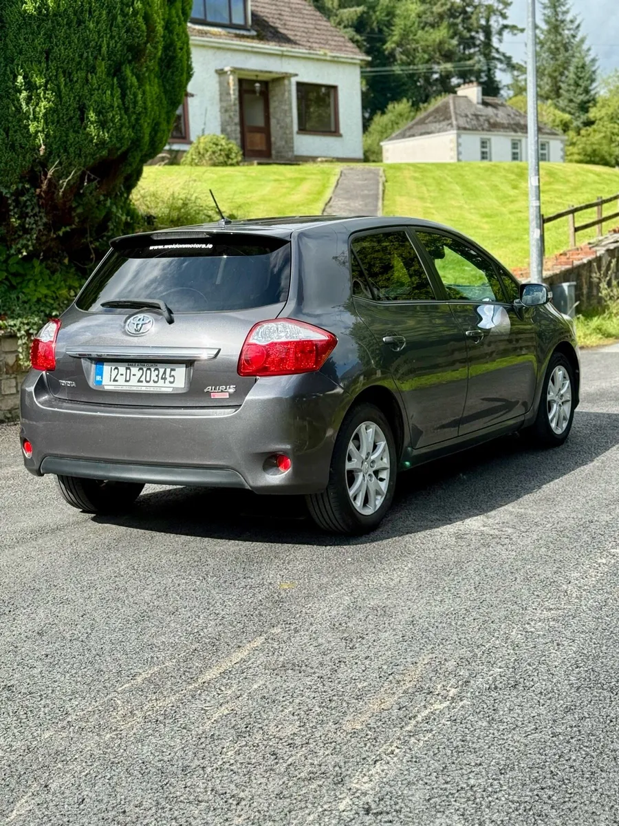 Toyota Auris 1.4 Diesel - Image 1