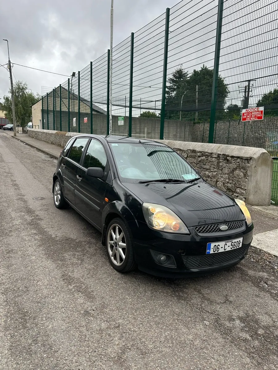 Ford Fiesta - Image 1