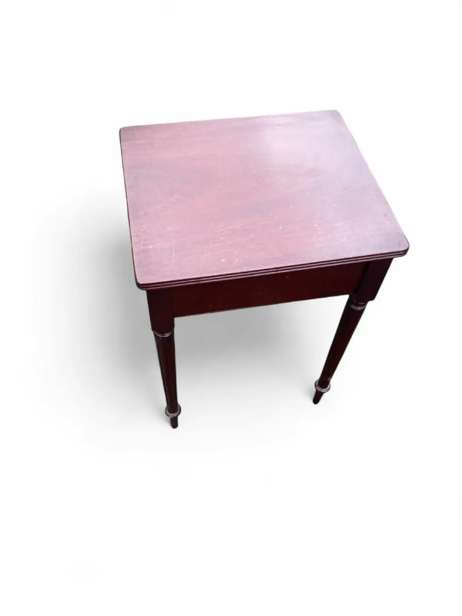Lamp Table/ Plant Table / Side Table. - Image 1