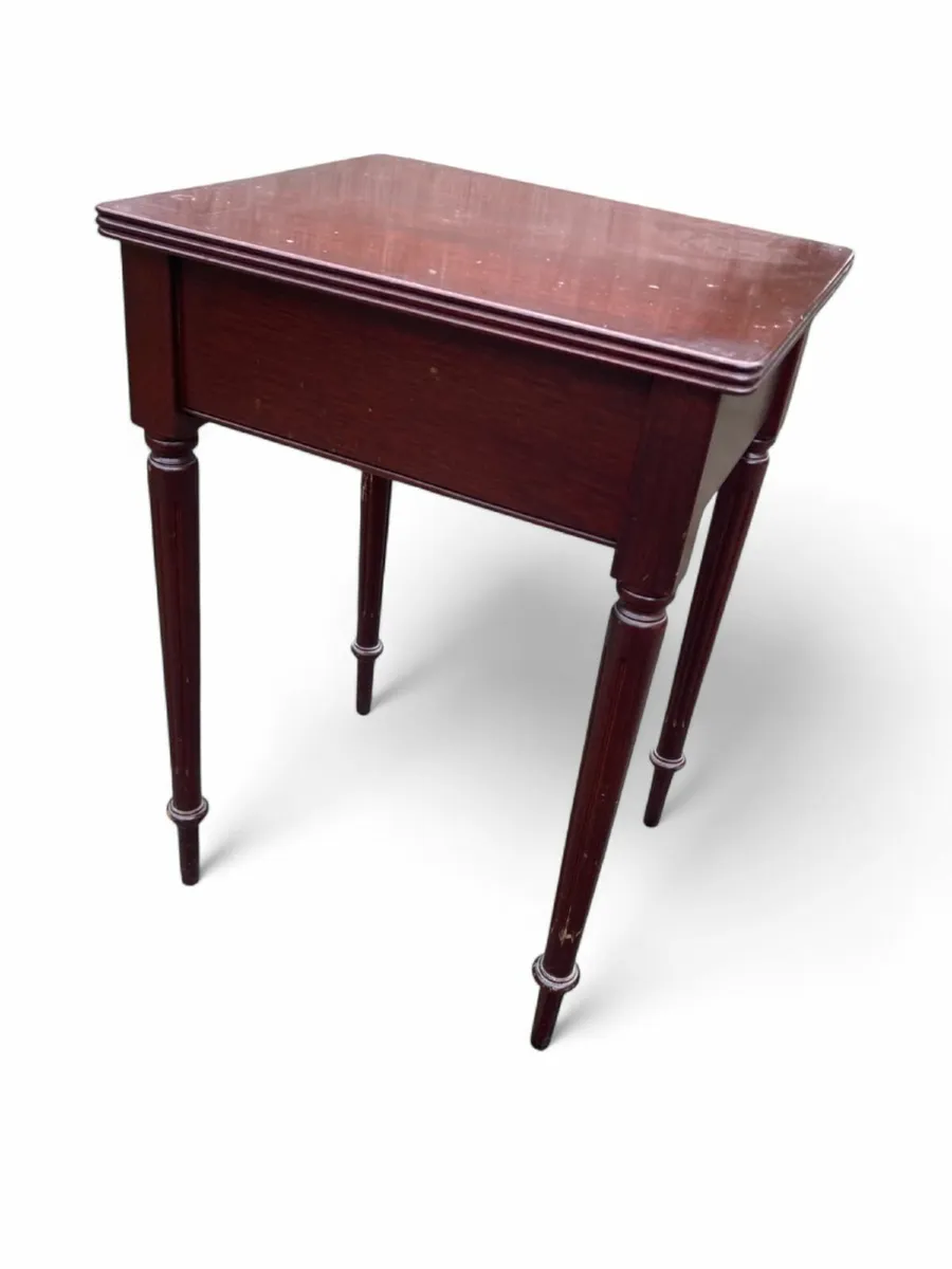 Lamp Table/ Plant Table / Side Table. - Image 4