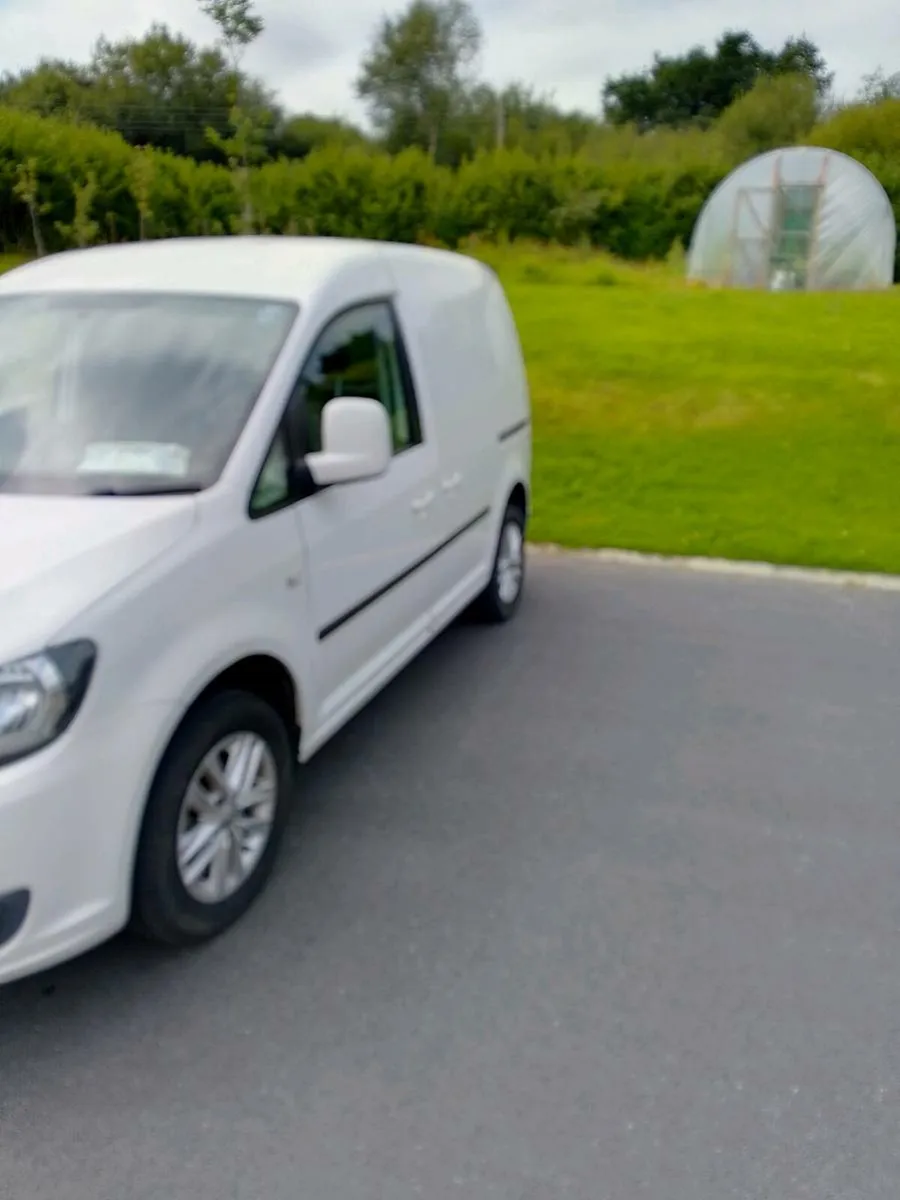 Van - Image 2