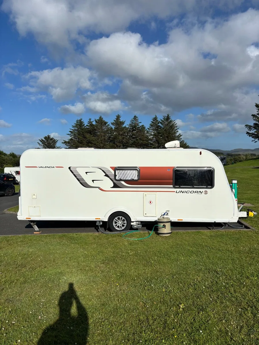 2015 Bailey unicorn Valencia - Image 2
