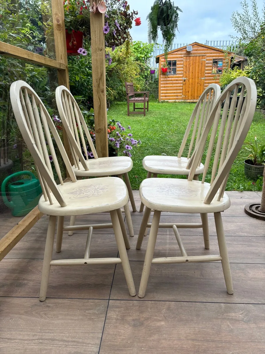 Kitchen chairs - Image 1