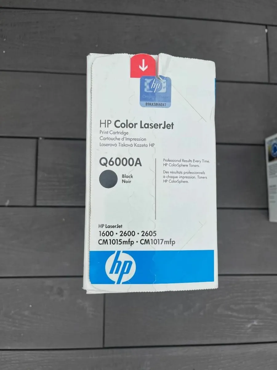 New OEM HP Q6000A Black Toner Cartridge