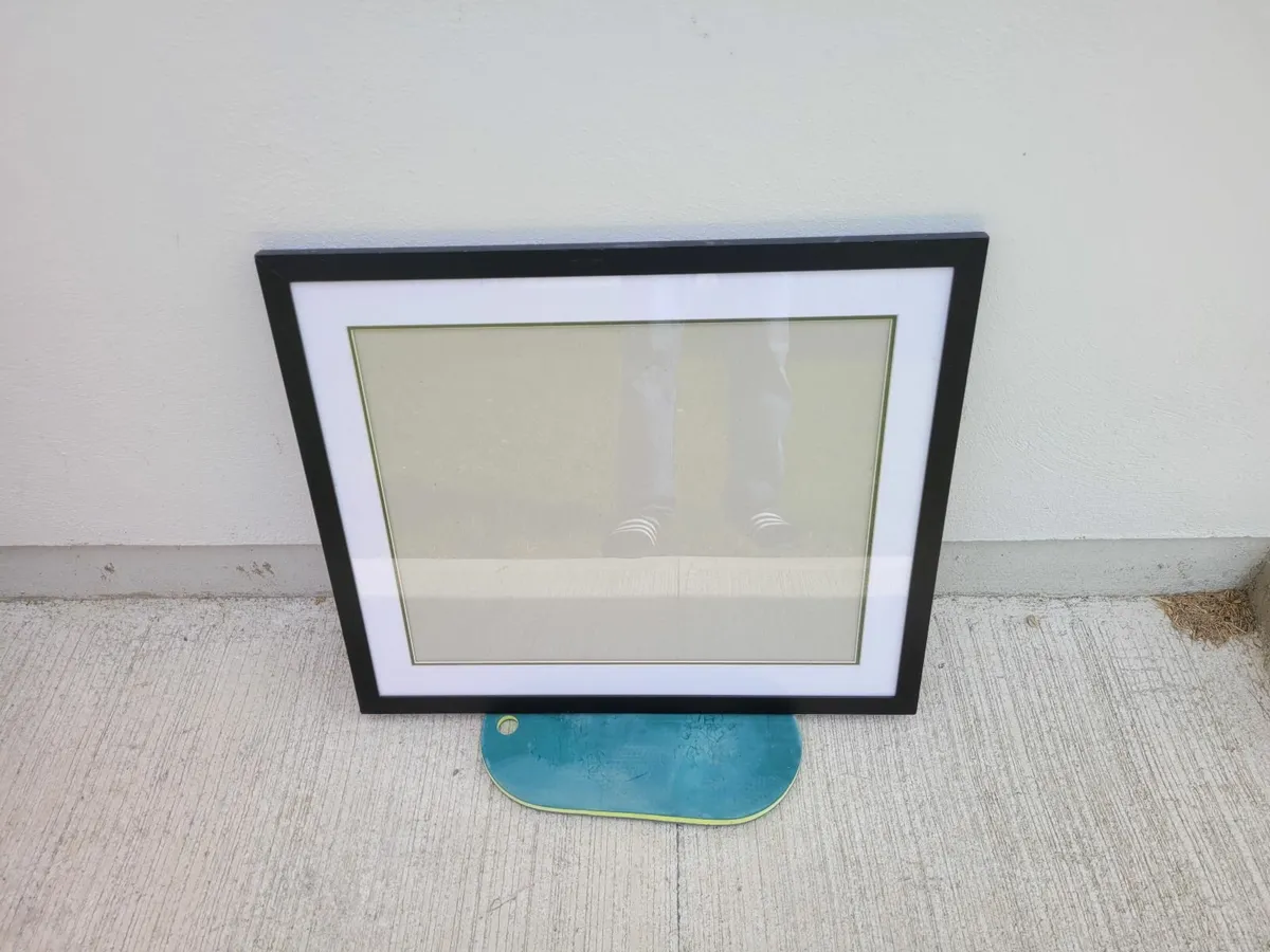 Six Picture Frames - Image 2