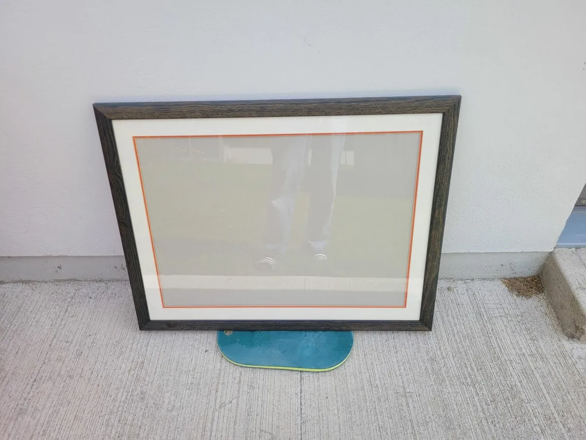 Six Picture Frames - Image 3